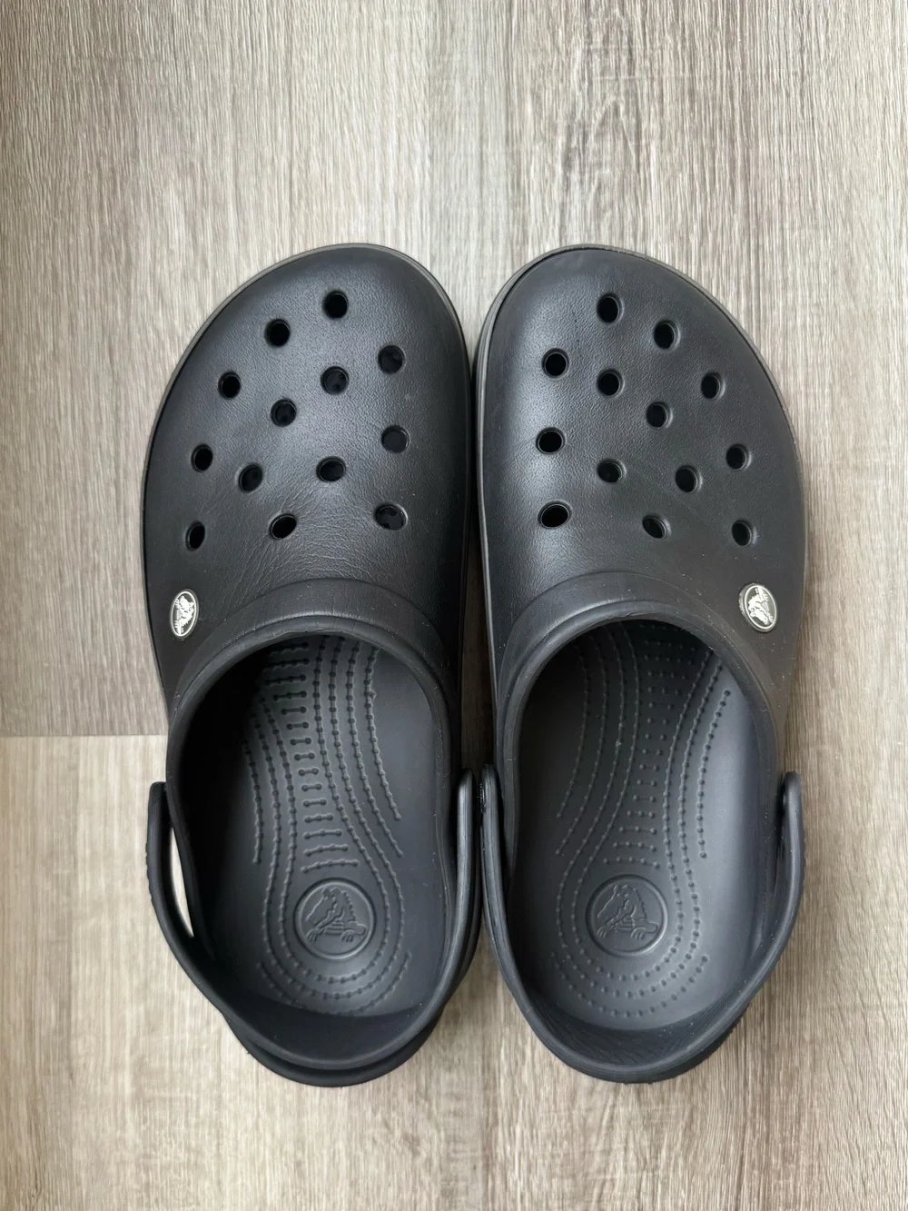 Crocs Crocband Clogs Black Unisex Men’s 8 Women’s 10